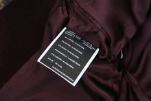 Load image into Gallery viewer, Fine Corduroy Blazer in Bordeaux