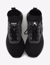 Load image into Gallery viewer, Zoku Reebok Black Running Trainers