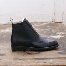 Load image into Gallery viewer, Black Freud Oxford Closing Boots
