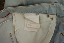 Load image into Gallery viewer, Easy Fit Light Blue Washed Jeans
