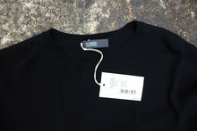 Load image into Gallery viewer, Fine Wool Knit Jumper In Black
