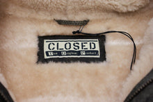 Load image into Gallery viewer, Shearling Lined Leather Duffle Coat With Horn Toggles
