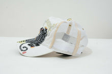 Load image into Gallery viewer, White trucker cap
