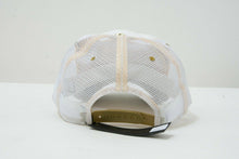 Load image into Gallery viewer, White trucker cap
