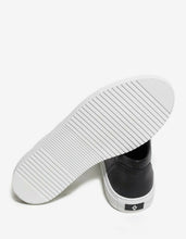Load image into Gallery viewer, Marcelo Burlon Tao Slip on
