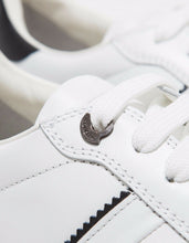 Load image into Gallery viewer, New Gourette White Leather Trainers
