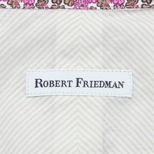 Load image into Gallery viewer, Pink Floral Print Shirt
