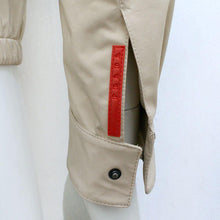 Load image into Gallery viewer, Mesh Lined Gore Windstopper Jacket

