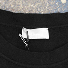 Load image into Gallery viewer, Sleeveless Shoulder Button Jumper
