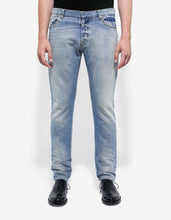 Load image into Gallery viewer, Rockstud Untitled Light Blue Stonewash Denim Jeans
