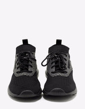 Load image into Gallery viewer, Zoku Reebok Black Running Trainers
