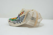 Load image into Gallery viewer, Beige trucker cap
