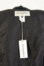 Load image into Gallery viewer, Black Jacket
